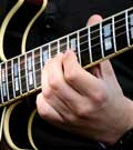 Pratique de la guitare archet